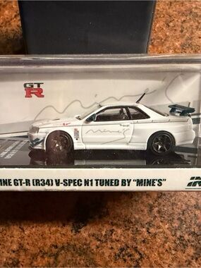 MINE'S Nissan GT-R R34 V-Spec N1 Die-Cast Car - White